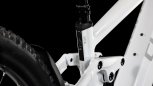 Celoodpružené elektrokolo CUBE STEREO HYBRID ONE44 EXC METALLICWHITE´N´BLACK 2025