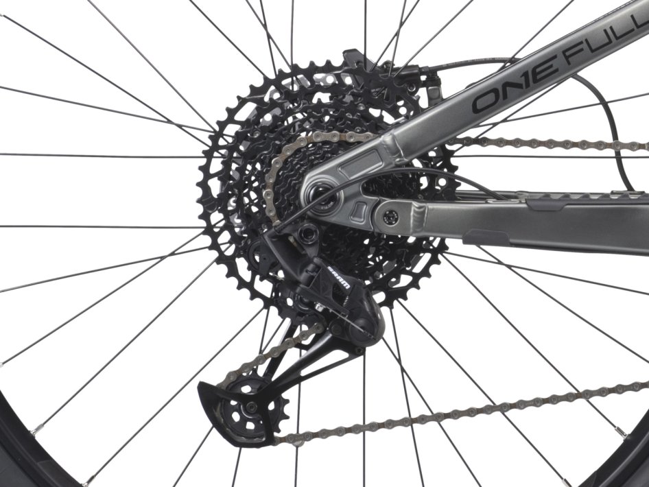 CRUSSIS ONE-FULL 9.10 720 WH 2025 - Velikost rámu: 15" (výška 155 - 165 cm)