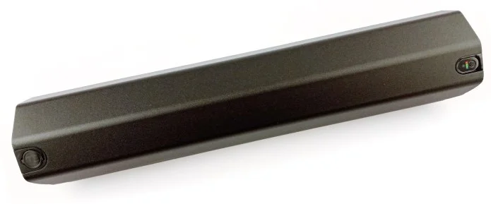 CRUSSIS BATERIE 522 WH PLNĚ INTEGROVANÁ