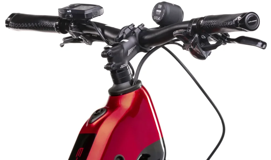 CRUSSIS E-COUNTRY 7.10 720 WH 2025