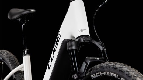 Elektrokolo CUBE REACTION HYBRID SLT EASY ENTRY METALLICWHITE´N´BLACK 2025