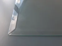 PODSTAVNÉ SKLO POD KAMNA S FAZETOU 6 MM