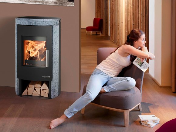 Hit mezi krbovými kamny pro nízkoenergetické domy od výrobce HAAS+SOHN