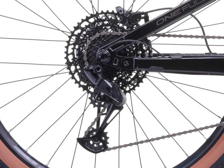 Celoopdružené elektrokolo CRUSSIS ONE-FULL 9.11 894 WH 2026 detail kazety
