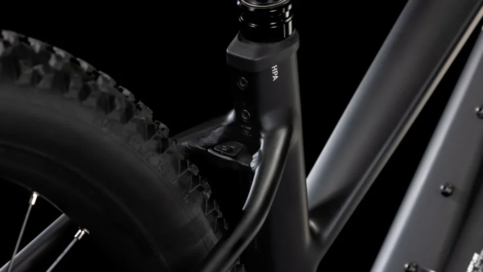 CUBE REACTION HYBRID RACE TRAPEZE BLACK´N´METAL 2025