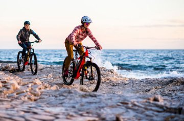 Dobrodružství bez námahy? Elektrokola mají energie na rozdávání!