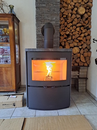 Instalace krbových kamen Heta Scan-line 1000, Obklad Blackwood - Velké Popovice 1