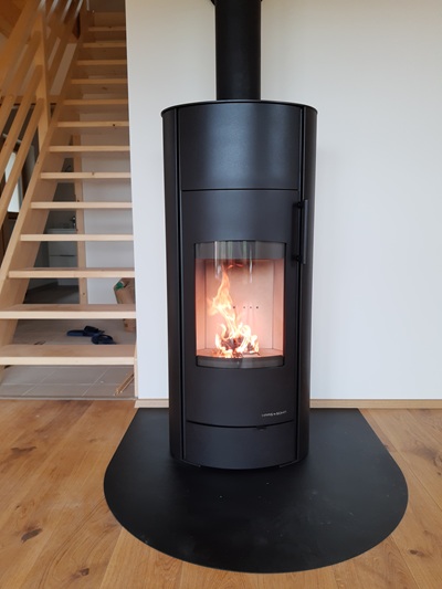 Instalace krbových kamen Haas+Sohn Ember - Středokluky 1