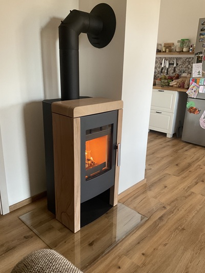 Instalace krbových kamen Haas+Sohn Pinerolo Woodstone Prestige 02 - Drnek